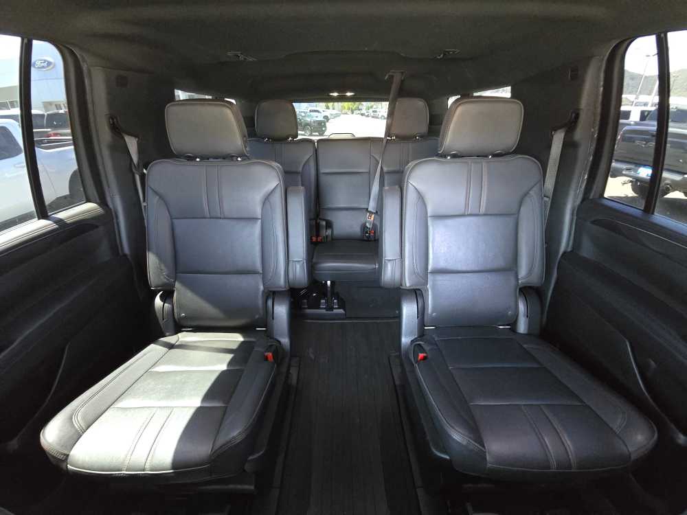 Thumbnail: 2022 Chevrolet Suburban - 18