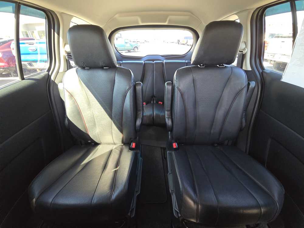 Thumbnail: 2015 Mazda Mazda5 - 18
