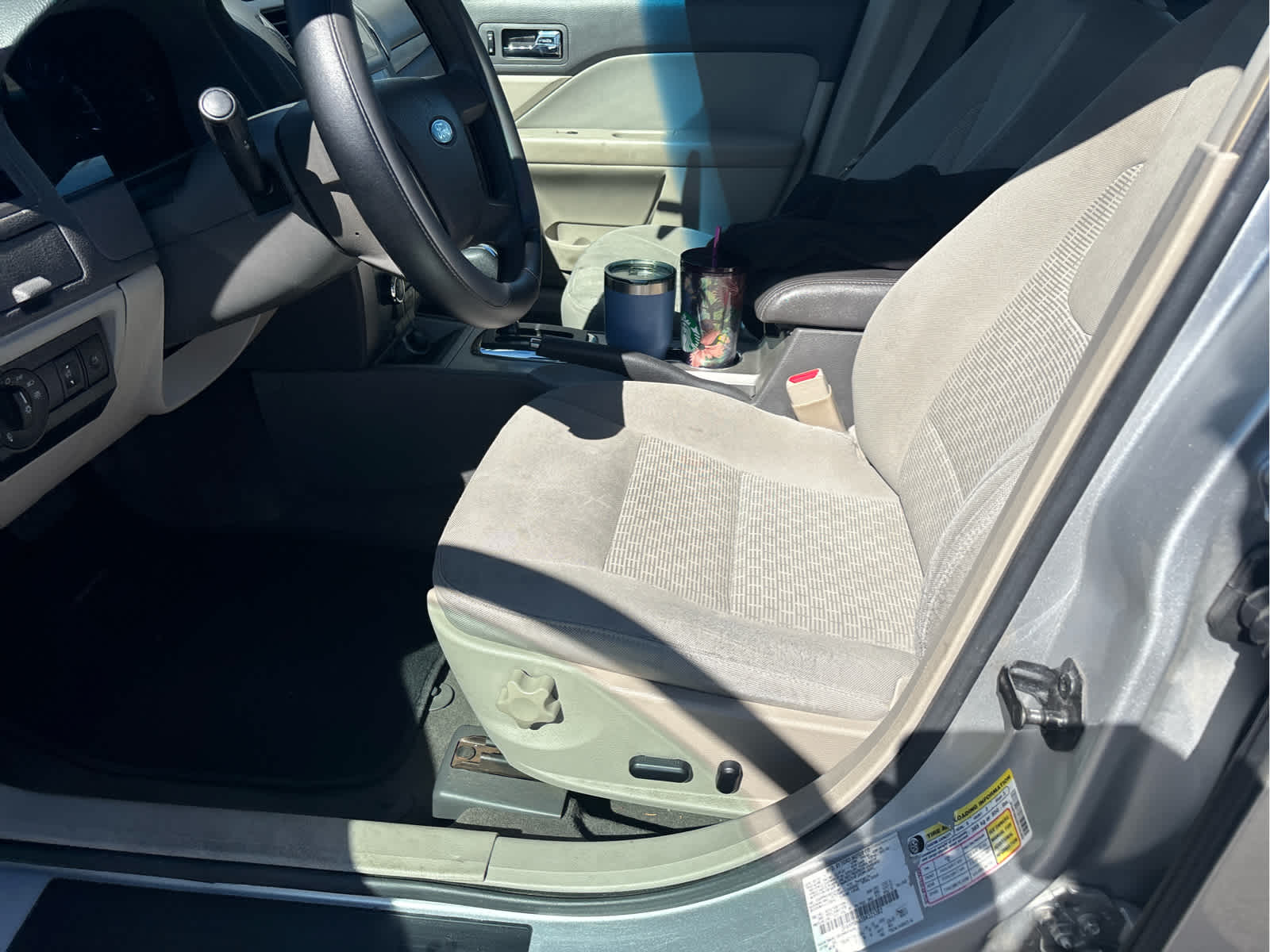 Thumbnail: 2011 Ford Fusion - 9