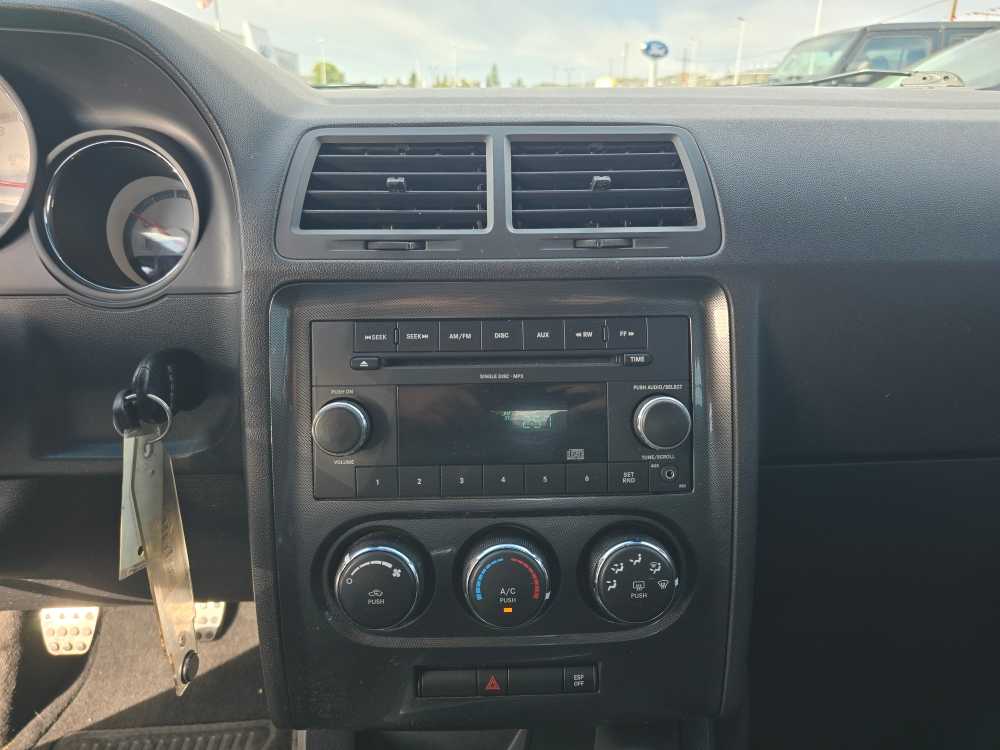 Thumbnail: 2010 Dodge Challenger - 13