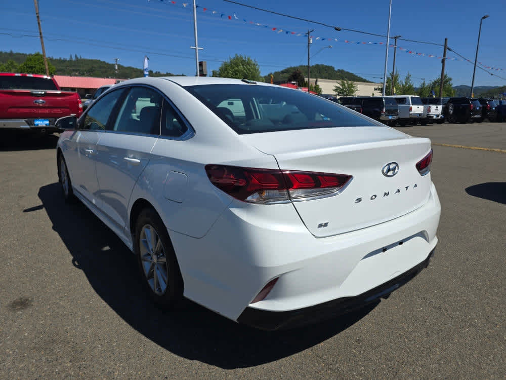 Thumbnail: 2018 Hyundai Sonata - 2