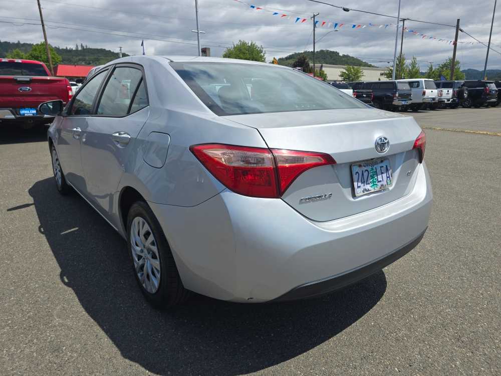 Thumbnail: 2017 Toyota Corolla - 9