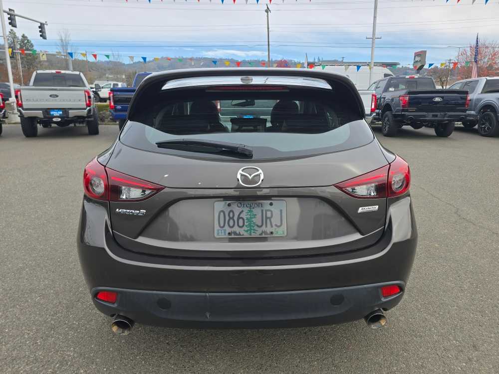 Thumbnail: 2016 Mazda Mazda3 - 16