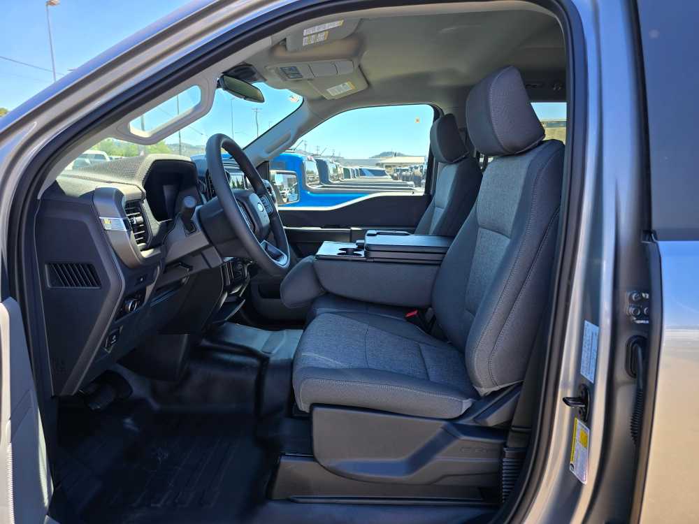 Thumbnail: 2025 Ford F-150 - 9