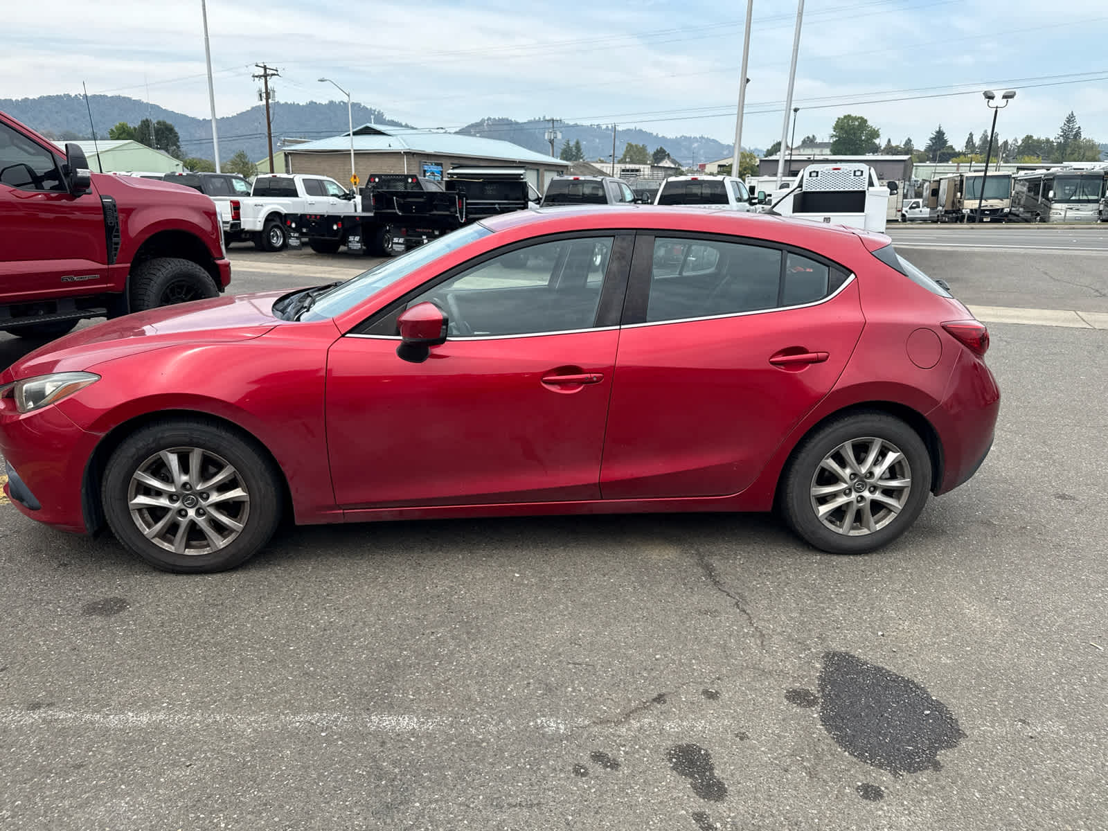 Thumbnail: 2016 Mazda Mazda3 - 2
