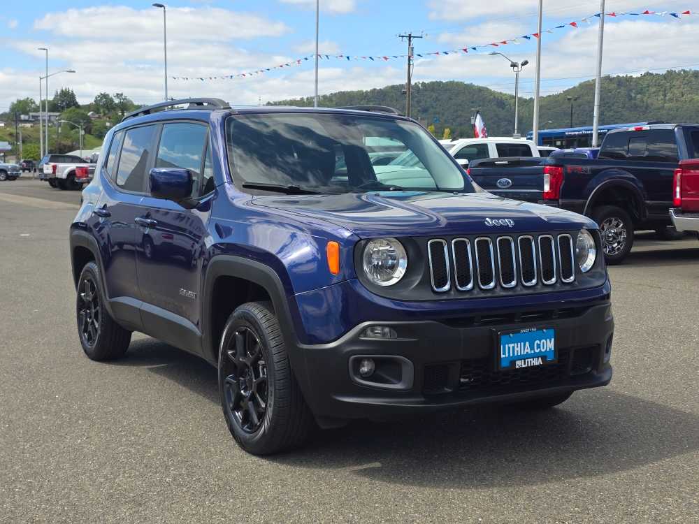 Thumbnail: 2016 Jeep Renegade - 7