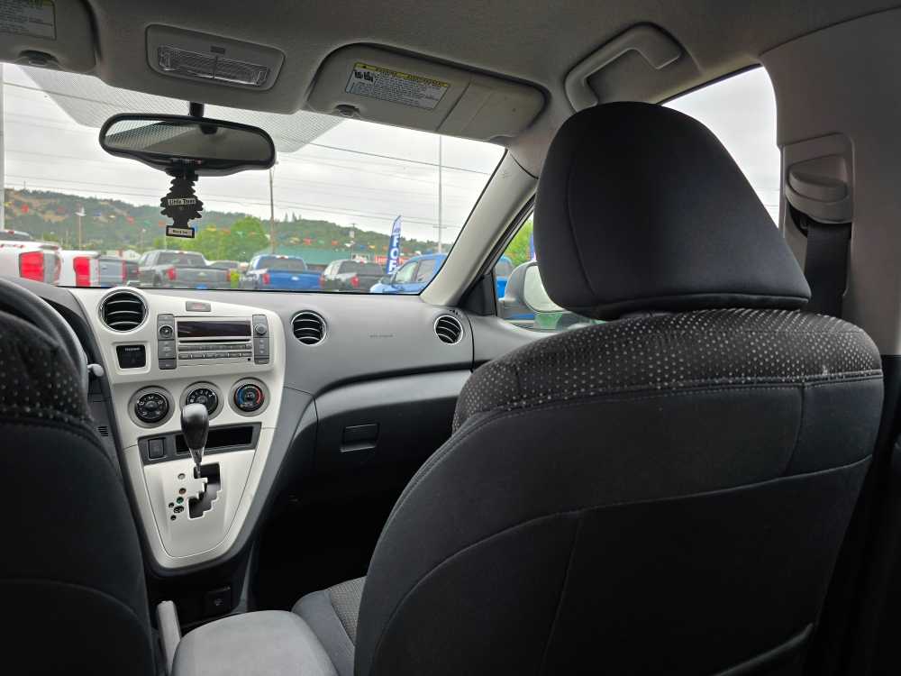 Thumbnail: 2010 Pontiac Vibe - 14