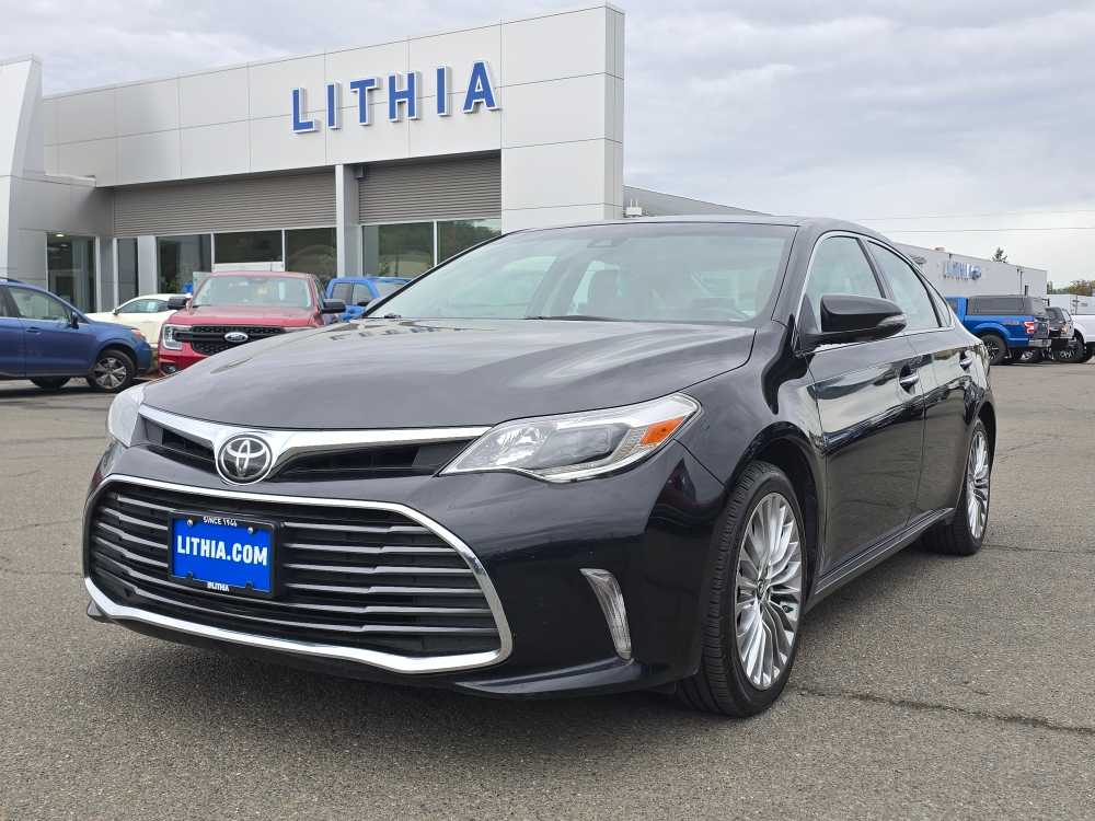 Thumbnail: 2016 Toyota Avalon - 1
