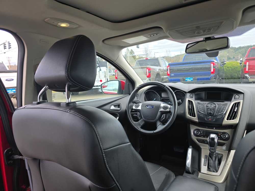 Thumbnail: 2012 Ford Focus - 11