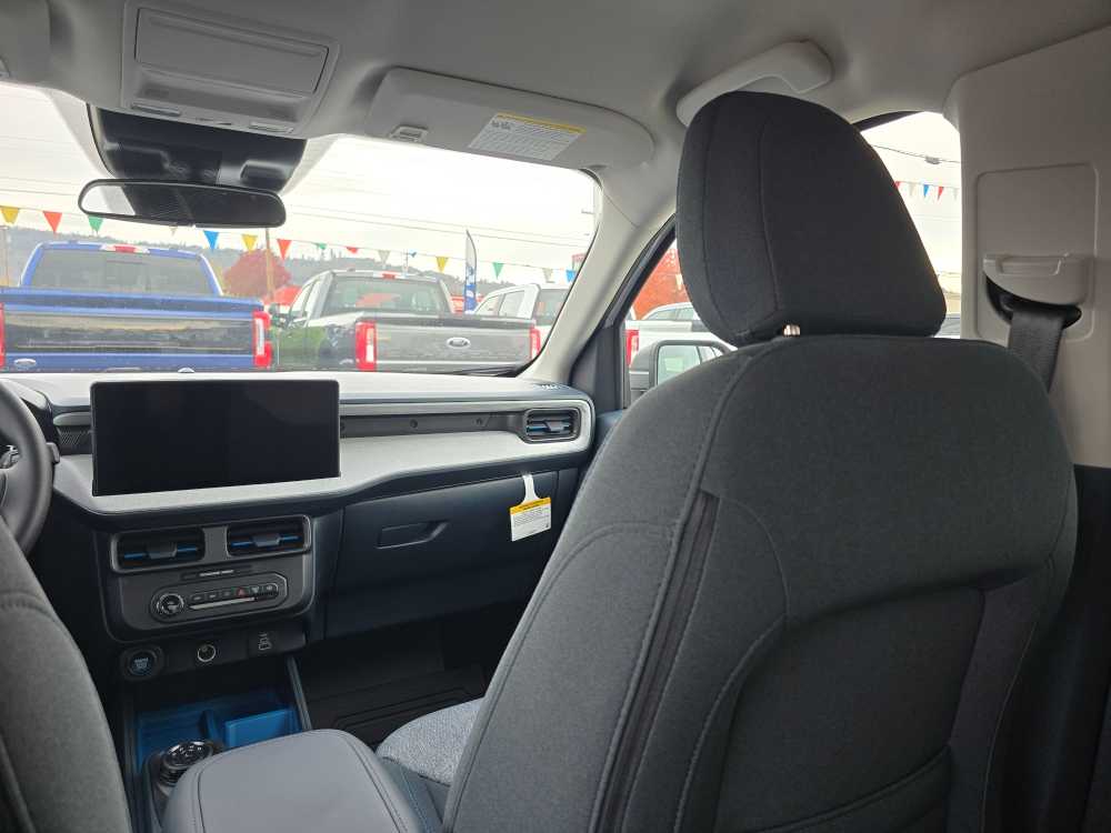 Thumbnail: 2025 Ford Maverick - 14