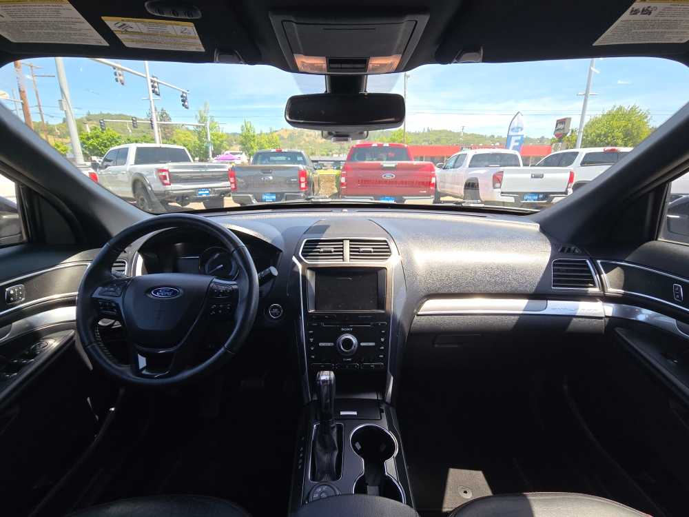 Thumbnail: 2018 Ford Explorer - 14
