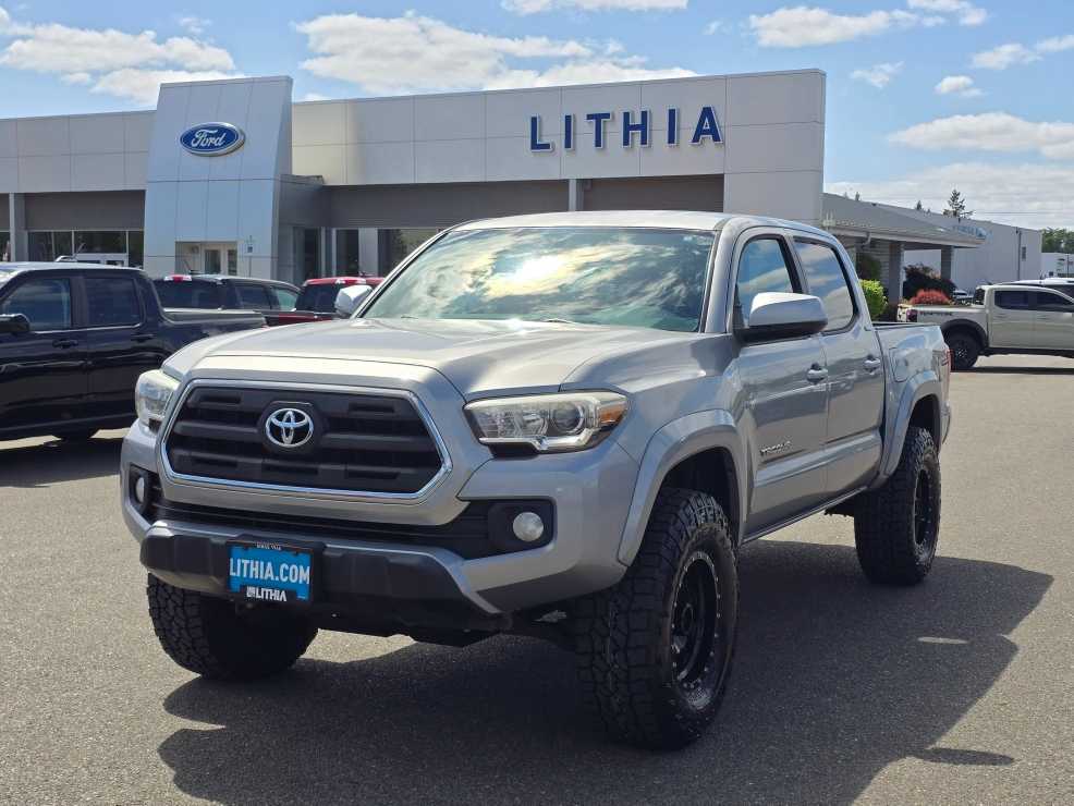 Thumbnail: 2017 Toyota Tacoma - 1