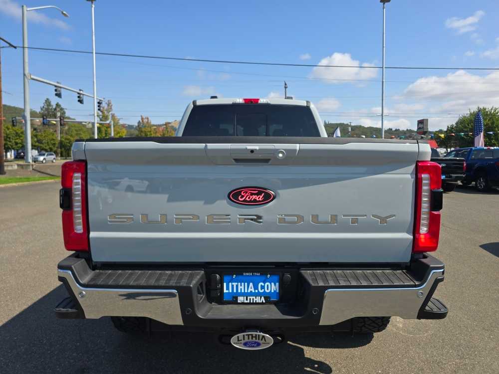 Thumbnail: 2025 Ford F-250 - 4