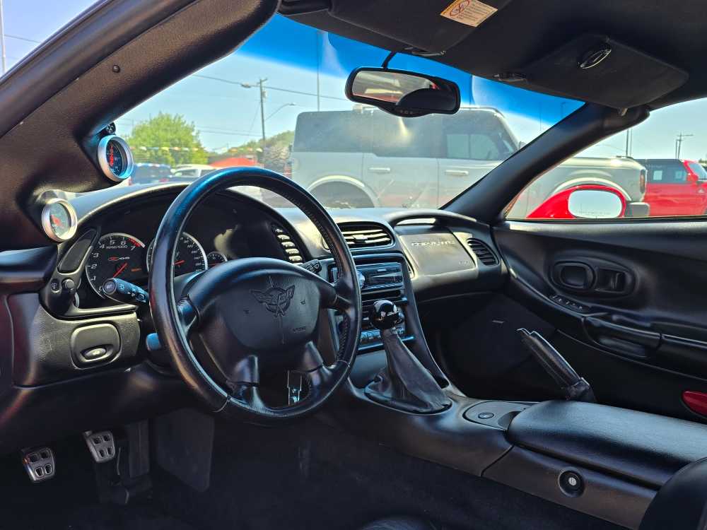 Thumbnail: 2001 Chevrolet Corvette - 9