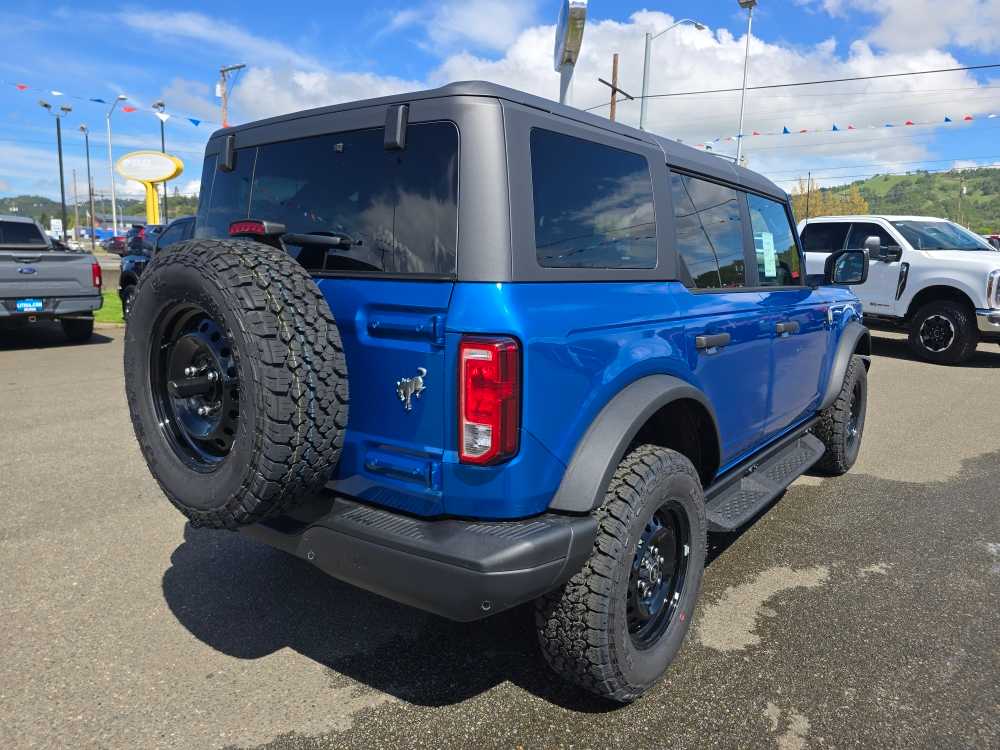 Thumbnail: 2026 Ford Bronco - 5