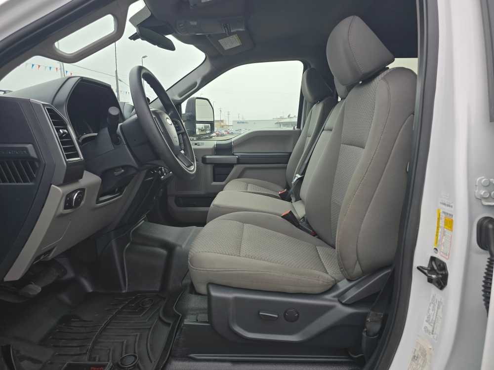 Thumbnail: 2022 Ford F-350 - 10