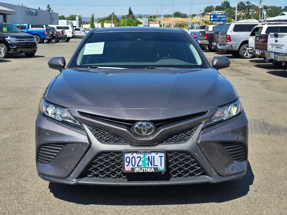 2019 Toyota Camry SE 5