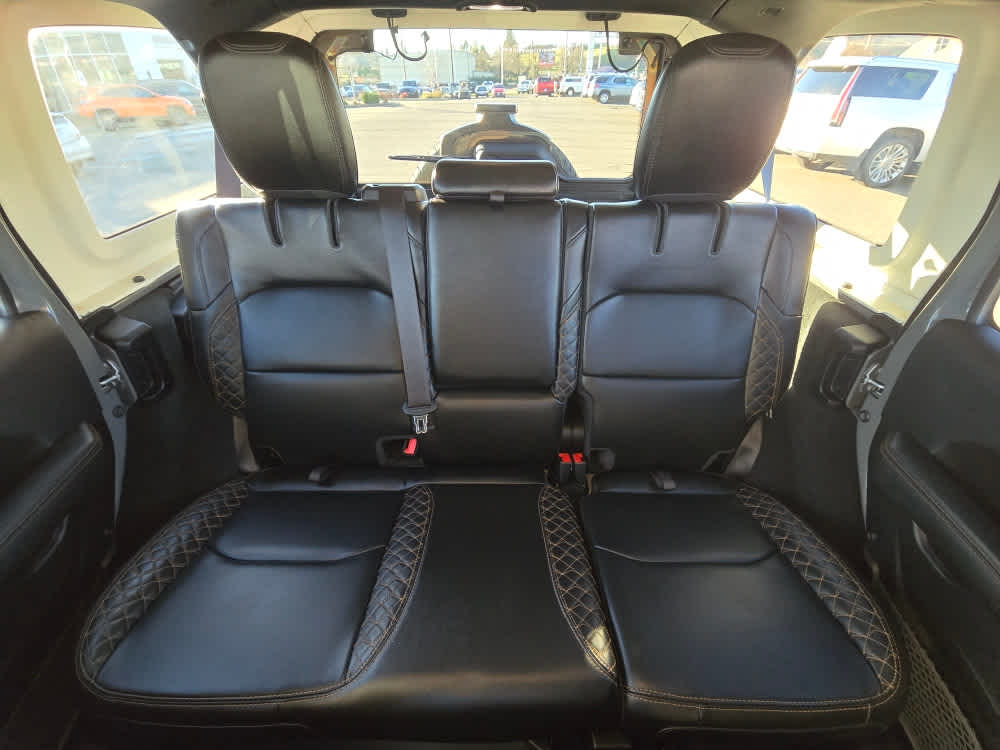 Thumbnail: 2022 Jeep Wrangler - 17