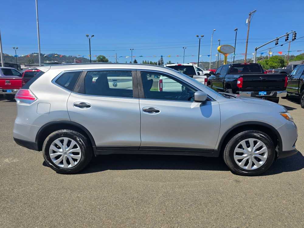 Thumbnail: 2016 Nissan Rogue - 6