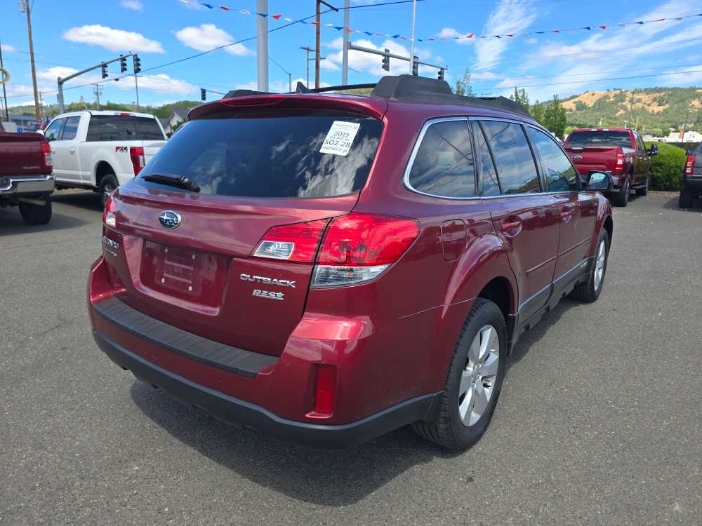 Thumbnail: 2013 Subaru Outback - 3