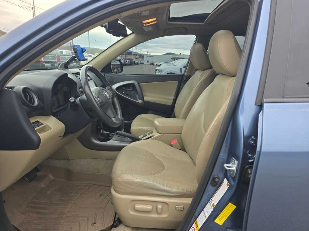 Thumbnail: 2009 Toyota RAV4 - 10