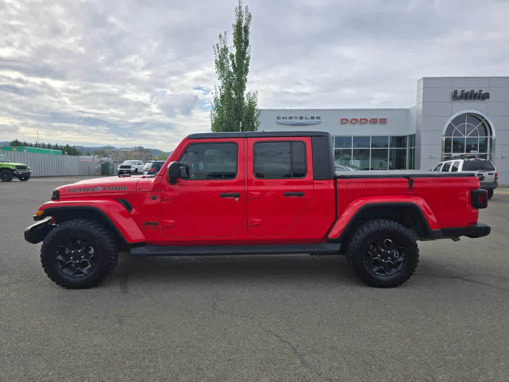 Thumbnail: 2023 Jeep Gladiator - 2