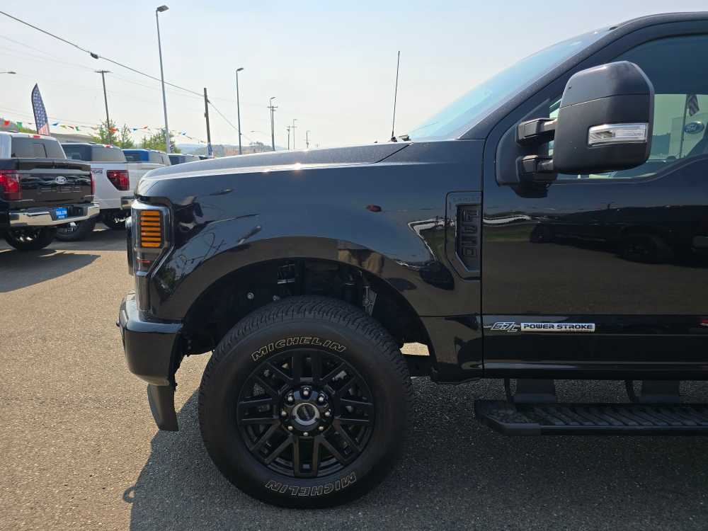 Thumbnail: 2021 Ford F-350 - 6