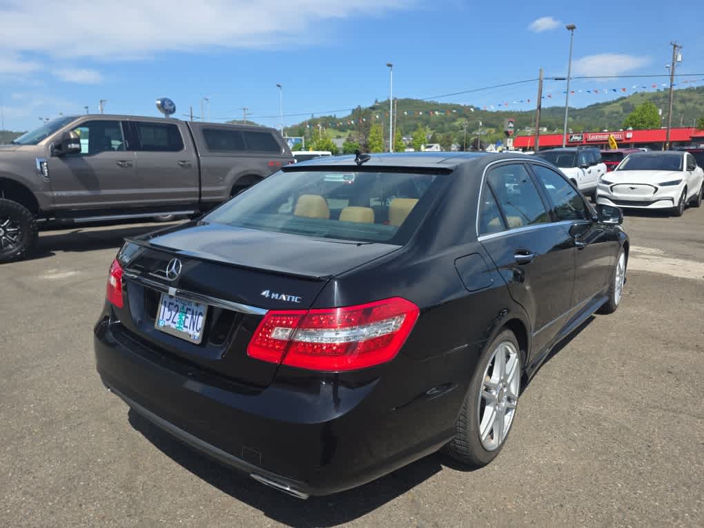 Thumbnail: 2010 Mercedes-Benz E-Class - 5