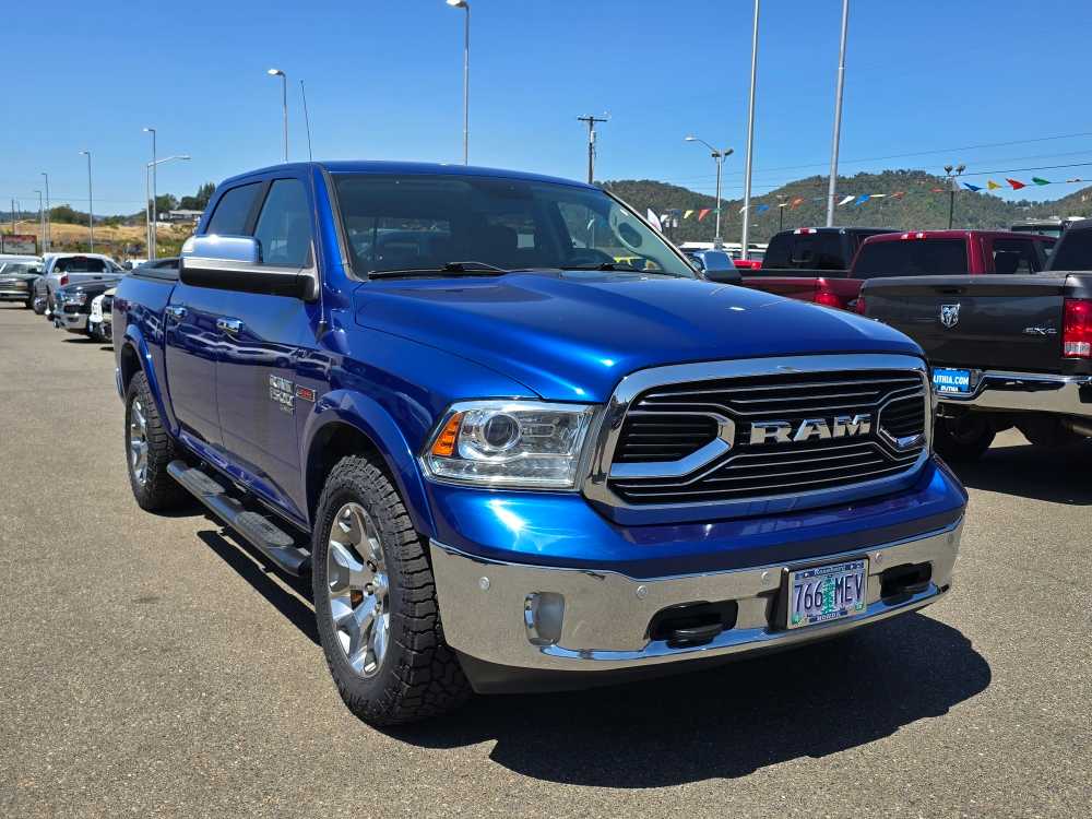 Thumbnail: 2019 RAM 1500 Classic - 4