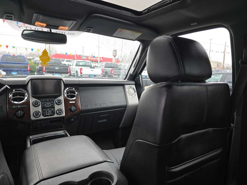 Thumbnail: 2015 Ford F-350 - 14