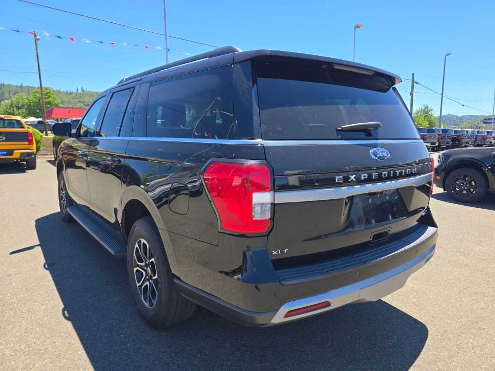 Thumbnail: 2024 Ford Expedition MAX - 2
