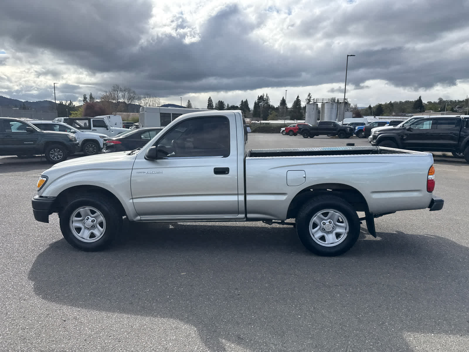 Thumbnail: 2001 Toyota Tacoma - 2