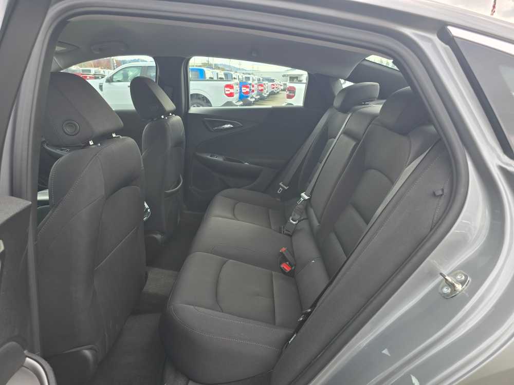 Thumbnail: 2024 Chevrolet Malibu - 16