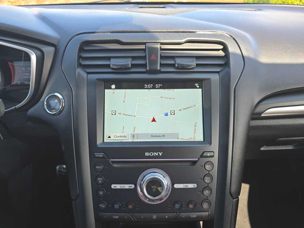 Thumbnail: 2017 Ford Fusion - 12