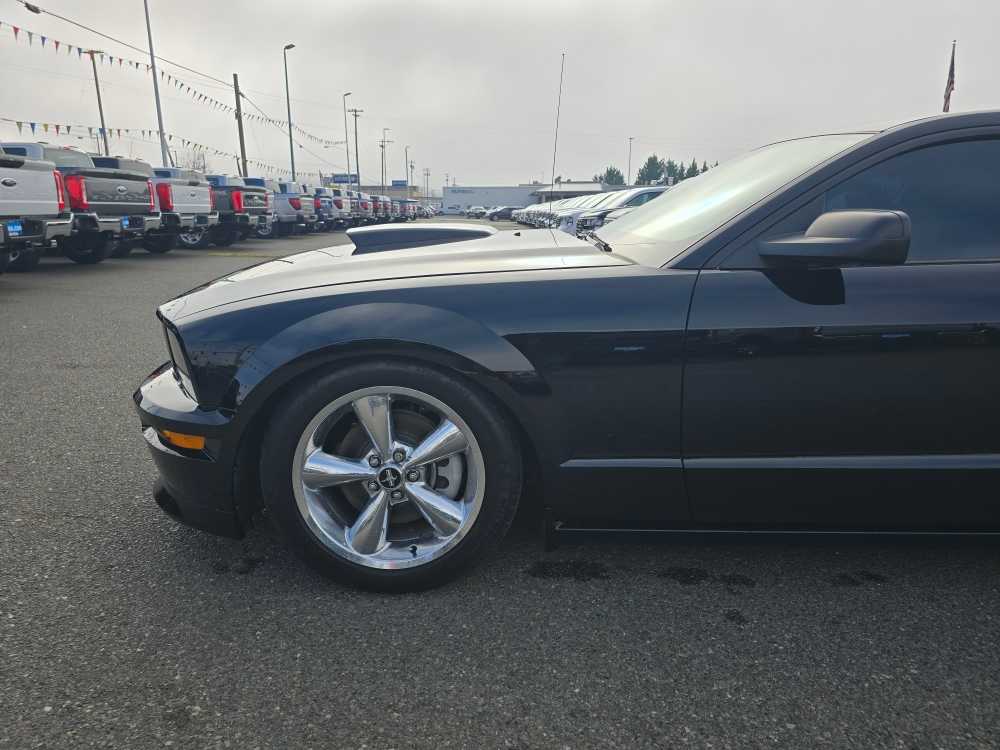 Thumbnail: 2007 Ford Mustang - 18