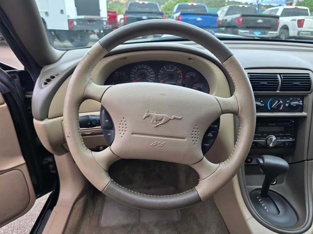 Thumbnail: 2004 Ford Mustang - 17