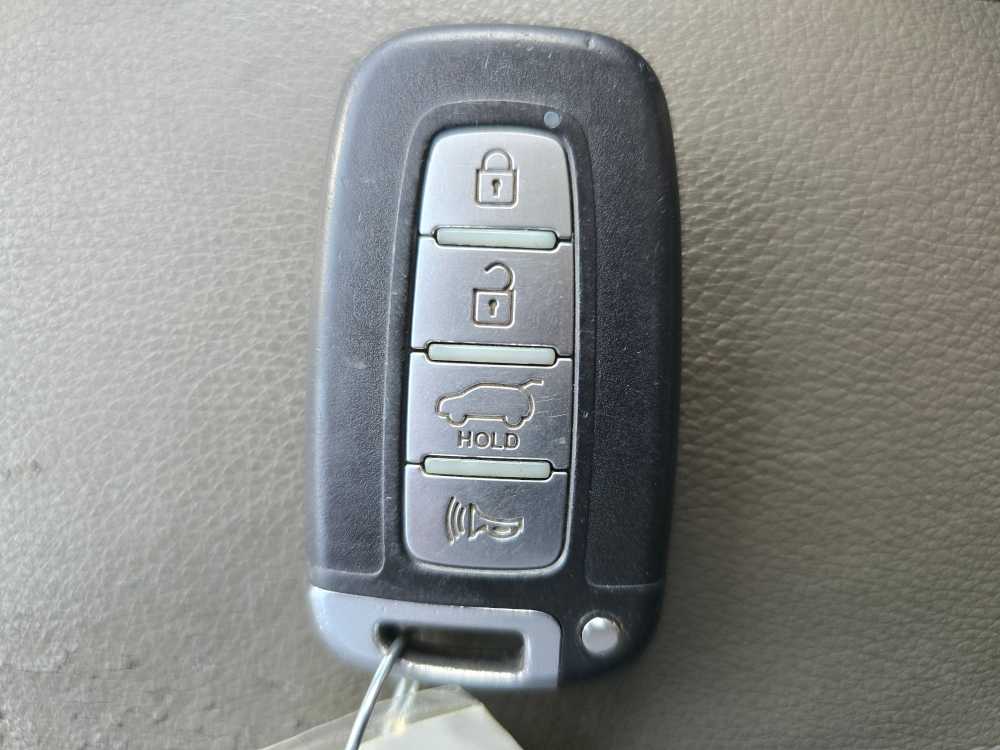 Thumbnail: 2011 Kia Sportage - 21