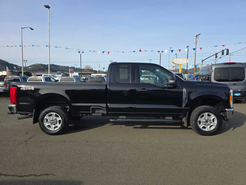 Thumbnail: 2025 Ford F-250 - 6