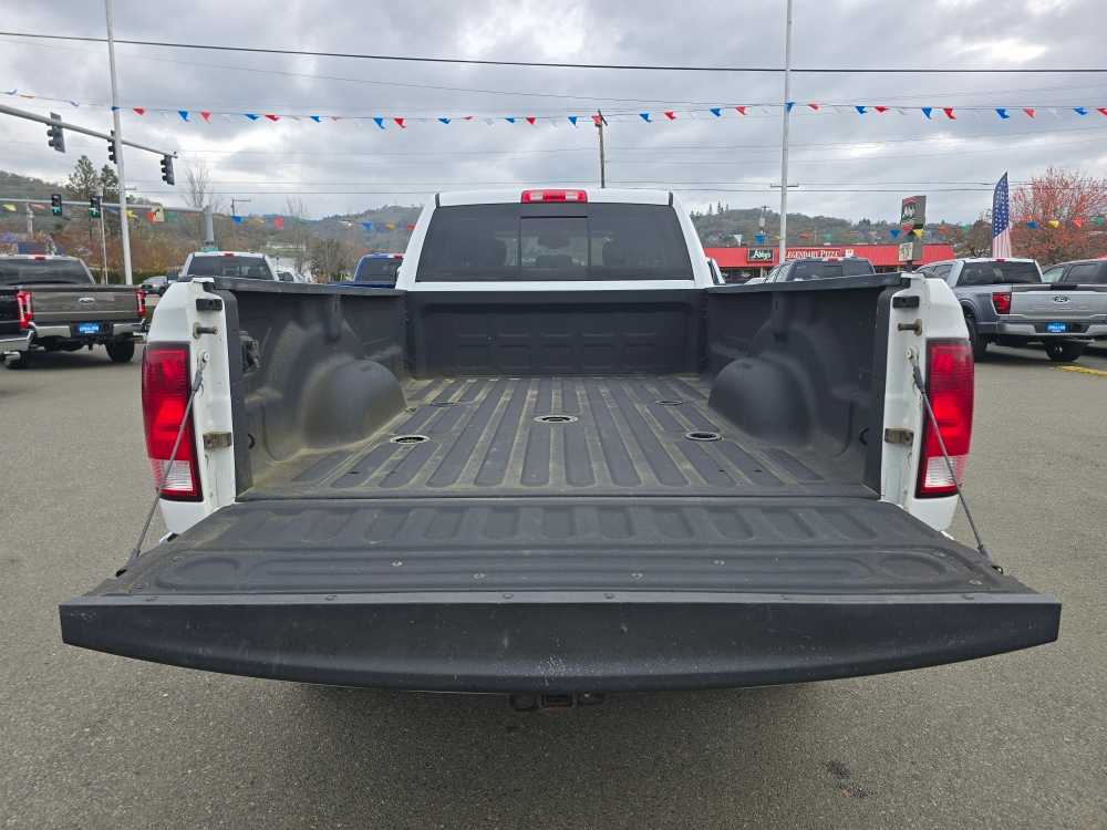 Thumbnail: 2015 RAM 3500 - 20