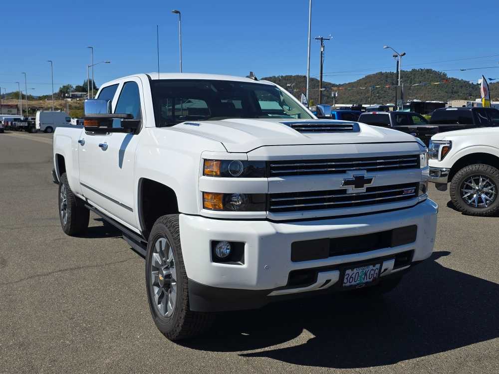 Thumbnail: 2018 Chevrolet Silverado 2500 - 4