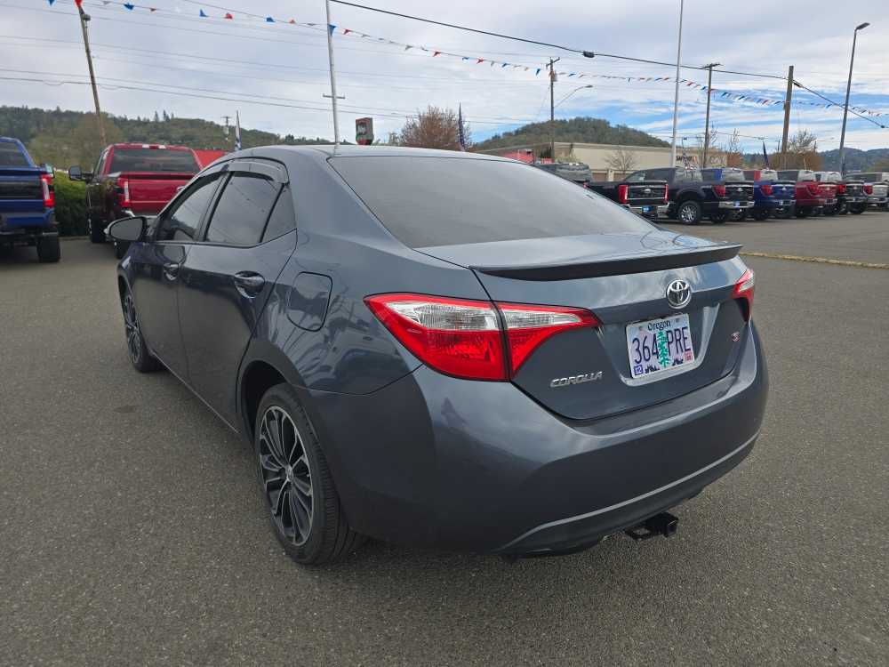 Thumbnail: 2014 Toyota Corolla - 3