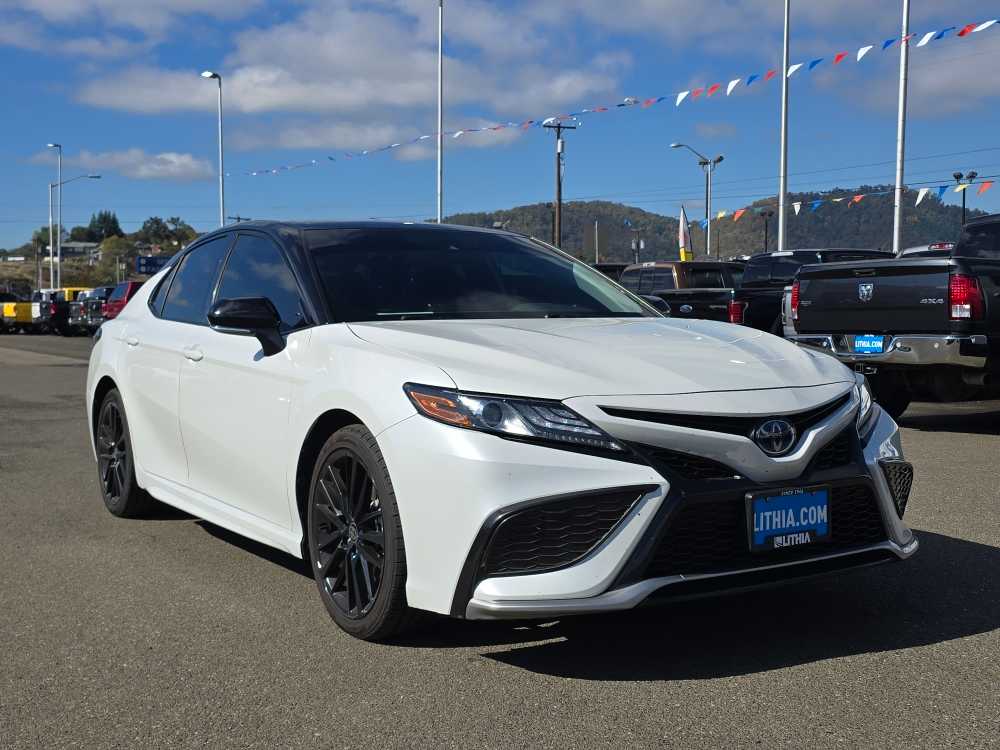 Thumbnail: 2022 Toyota Camry - 7