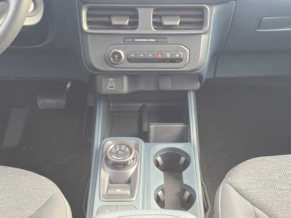 Thumbnail: 2025 Ford Maverick - 13