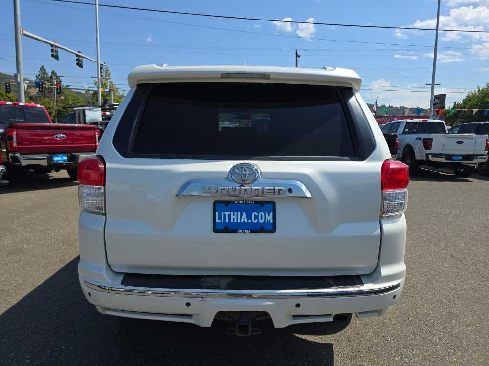Thumbnail: 2011 Toyota 4Runner - 4