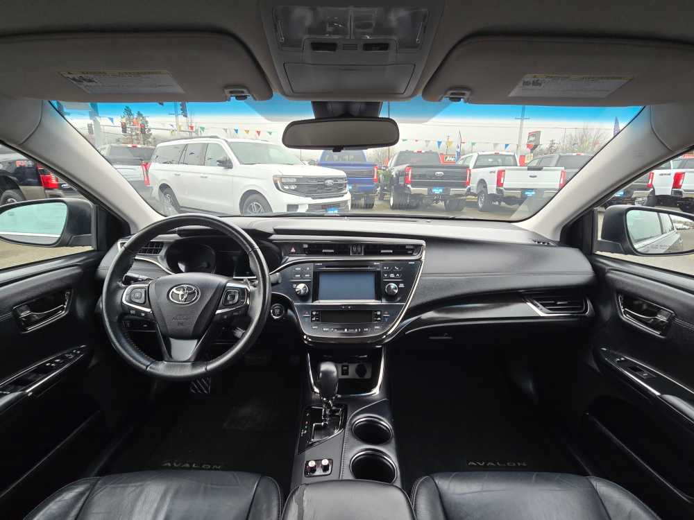 Thumbnail: 2017 Toyota Avalon - 15