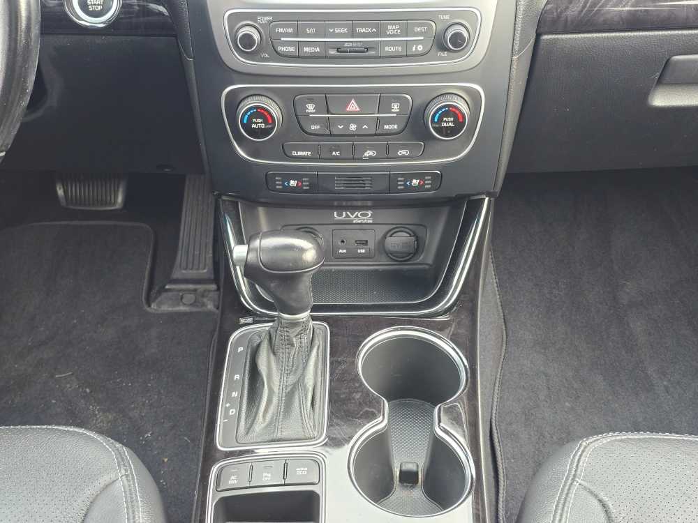 Thumbnail: 2014 Kia Sorento - 13