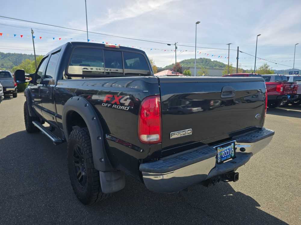 Thumbnail: 2005 Ford F-250 - 3