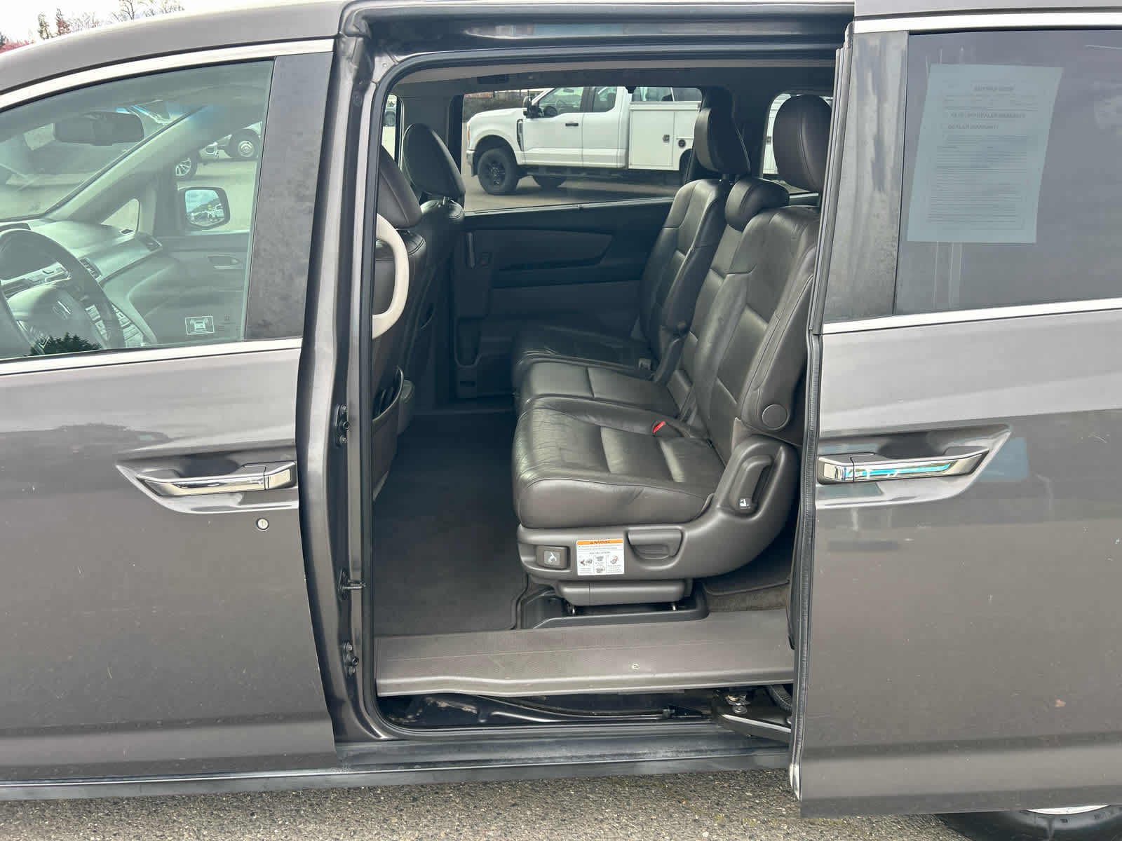 Thumbnail: 2012 Honda Odyssey - 10