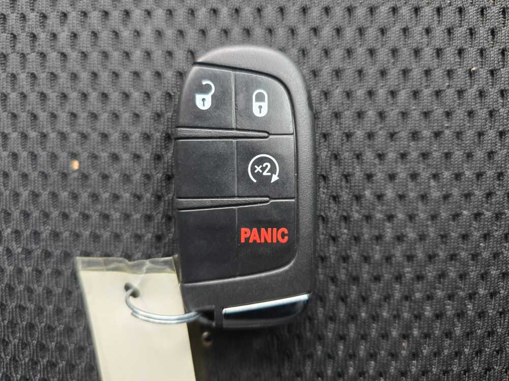 Thumbnail: 2022 Jeep Renegade - 21