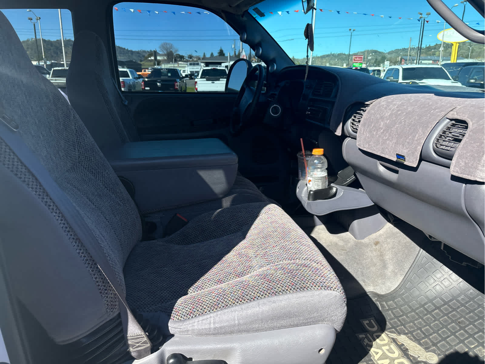 Thumbnail: 1998 Dodge Ram 2500 - 10